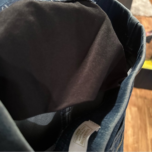 Levi’s 👖 totally shaping pull on‎ skinny jeans size 6 - Picture 5 of 8